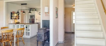Holiday home with sea view and activity room