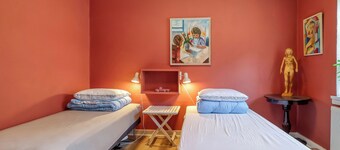 Holiday home with sea view and activity room