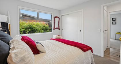 Central Otago Getaway | Modern 2-Bed