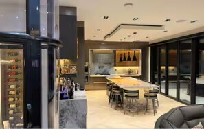 Bar (a l'allotjament)