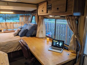 Room - Charming 2-bedroom recreational vehicle in enjoyable Sequim location (Sequim)