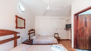Familien-Doppelzimmer, Terrasse, Gartenblick