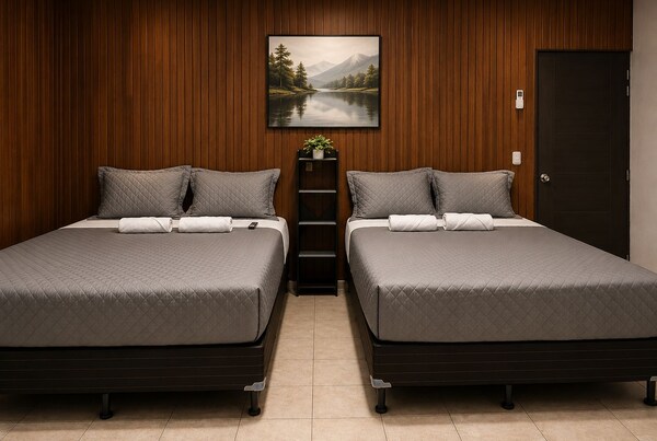 Hotel Alcántara Escalón - San Salvador