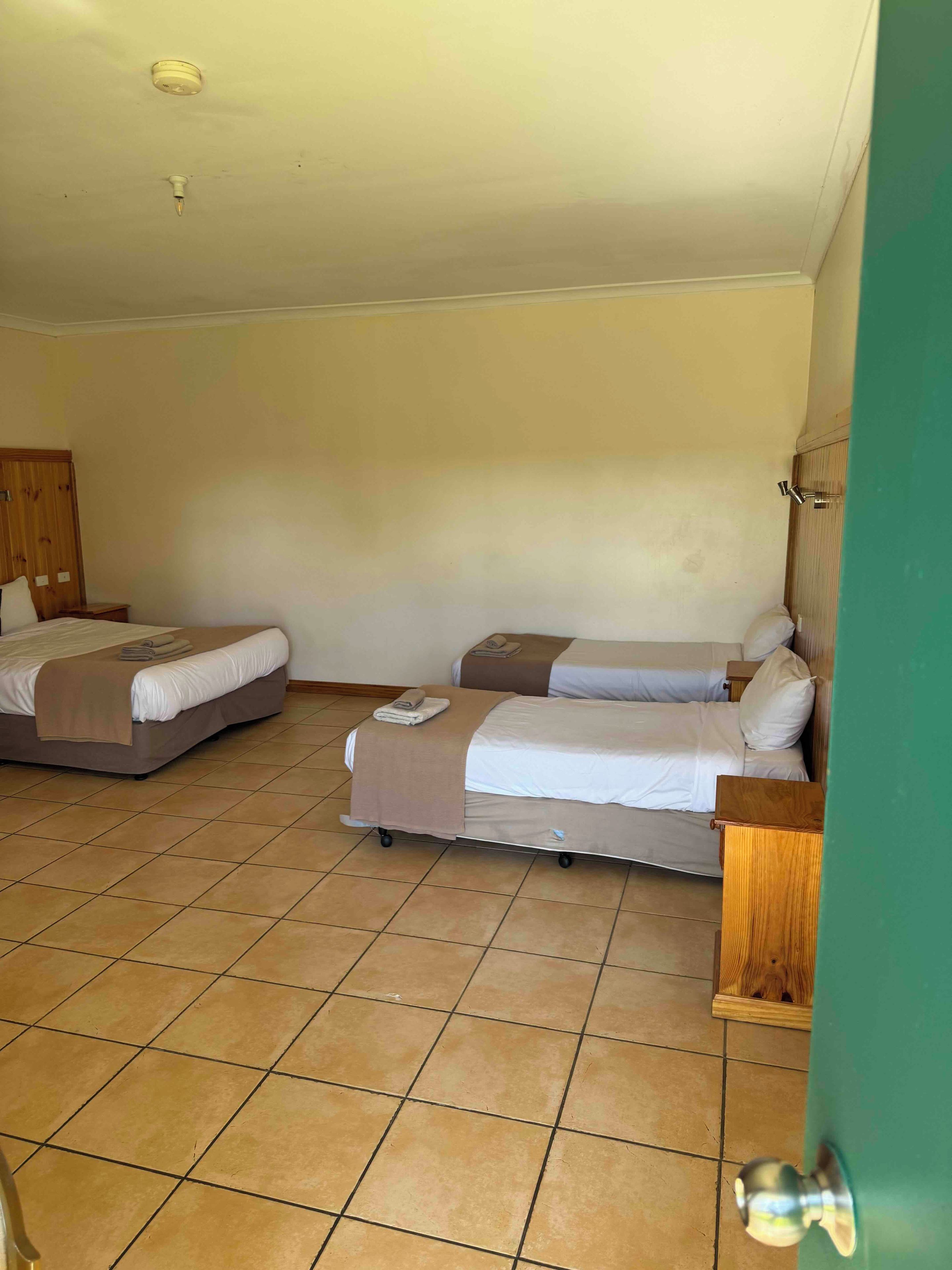 Classic Triple Room | WiFi (free)