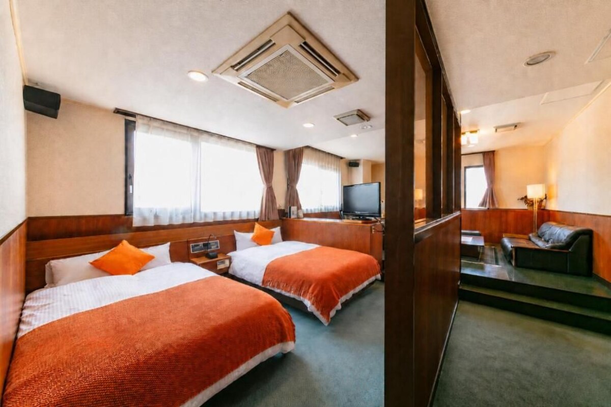 Twin Room | Free WiFi