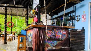 Bar (di properti)