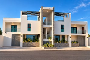 Exterior - HOTEL THE Q (Loreto)