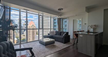 Modern Apartment in the Heart of Mississauga