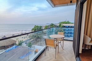 Suite exécutive, balcon, vue sur la mer | Vue sur la plage ou l’océan