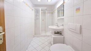 Bathroom - Il Nido Di Gurin 2 -Ski hike and trail Bosco Gurin, Bosco Gurin, Switzerland (Bosco Gurin)