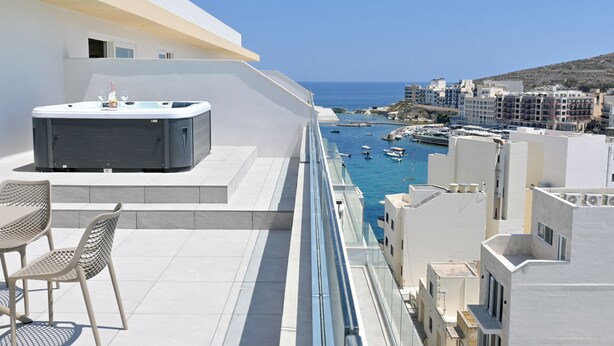 Terrace/patio - Penthouse, Jacuzzi & Sea-View in Gozo 7A, Marsalforn Iz-Zebbug Gozo, Malta (Marsalforn Iz-Zebbug Gozo)