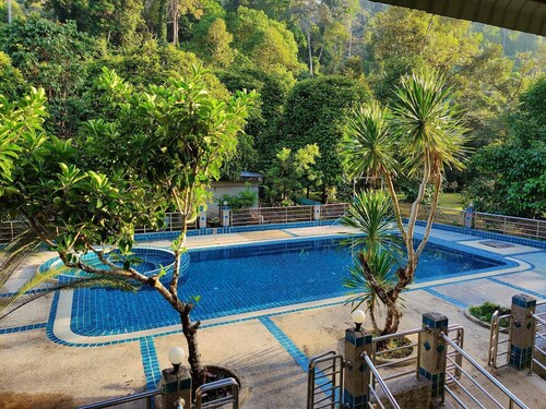 Baansuanrudee Resort