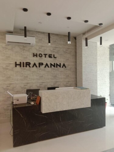 Hotel Hirapanna