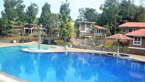 Hồ bơi