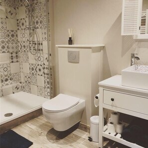 Bathroom - Maison La Viste (Marseille)