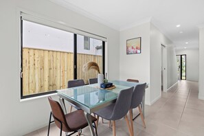 Unclassified image, 3 of 36, button - The Helensvale Haven | Modern 4BR Family Retreat (Helensvale)