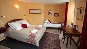 Room - Hv¥tel Les Templiers (Luz-Saint-Sauveur)