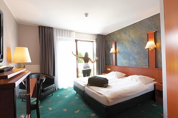 Unclassified image, 1 of 48, button - Hotel Freihof (Hiddenhausen)