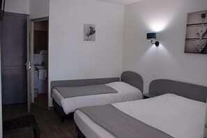 Unclassified image, 5 of 25, button - Rev Hotel (Riberac)