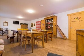 Lobby - Olimpic Hostel (Schilpario)