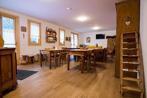 Lobby - Olimpic Hostel (Schilpario)
