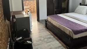 Unclassified image, 3 of 54, button - Larosa Executive Guest House (Kumasi)