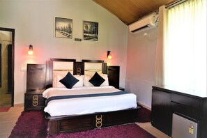 Room - Aa Hotels (Mohali)