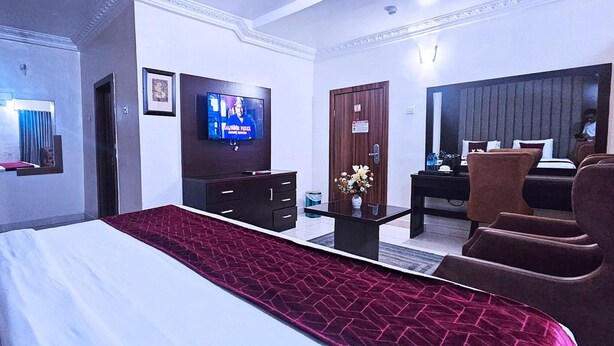 Room - Villa Park Hotels (Lagos)