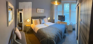 View from property - Haylie Hotel (Largs)