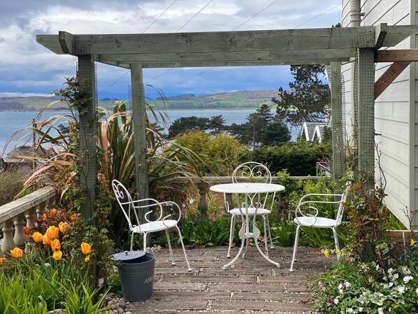 View from property - Haylie Hotel (Largs)
