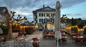 View from property - Hotel Lv Wen (Mönchaltorf)