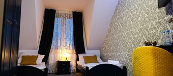 Hotel Tara