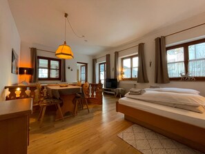 Nicht klassifiziertes Bild, 2 von 46, Schaltfläche
