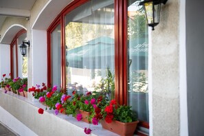 Unclassified image, 3 of 69, button - Hotel Panoramic (Ramnicu Valcea)