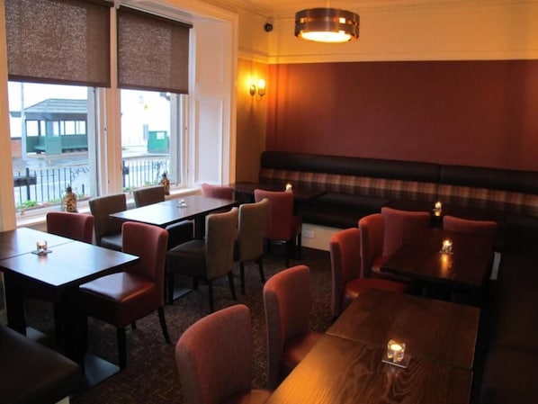View from property - The Spinnaker Hotel (Gourock)
