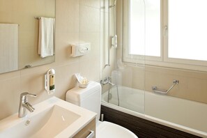 Bathroom - Hotel Bad Schwarzsee (Plaffeien)