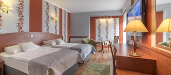 Hotel Doris