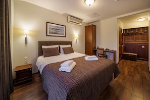 Unclassified image, 5 of 81, button - Motel Panorama (Bubiai)