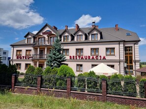 Unclassified image, 5 of 54, button - Hotel Hesperus (Międzyrzec Podlaski)