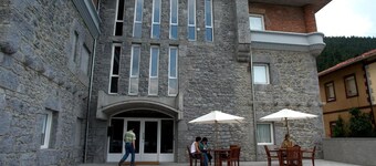 Hotel Errekagain