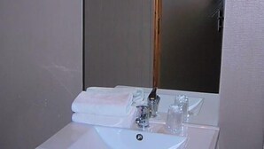 Room - Hotel Edelweiss (Magland)
