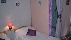 Room - Hotel Edelweiss (Magland)