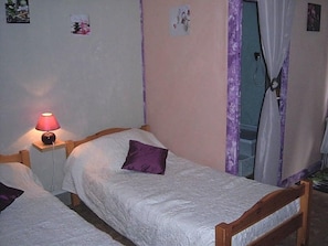 Room - Hotel Edelweiss (Magland)