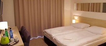 Hotel Uniejv W