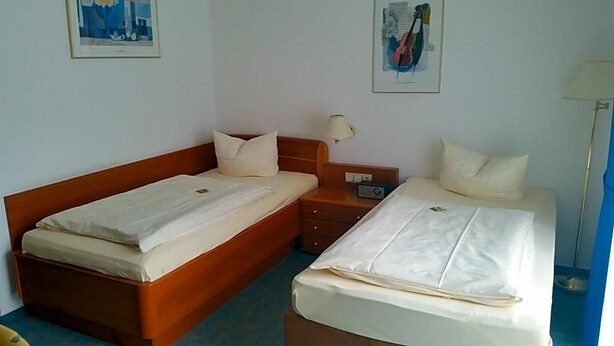 Room - Central Inn Hotel Garni (Eppelborn)