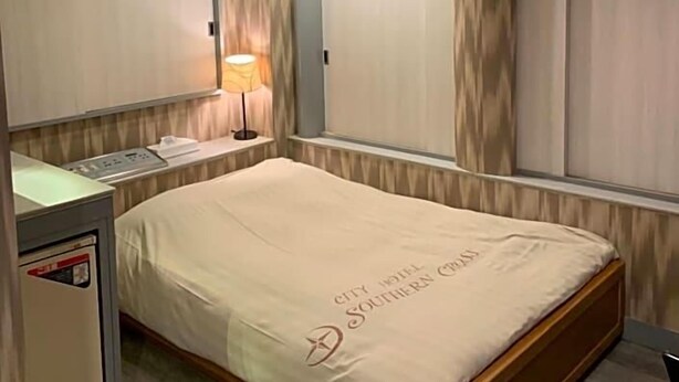 Unclassified image, 1 of 105, button - City Hotel Southern Cross (Tokyo)
