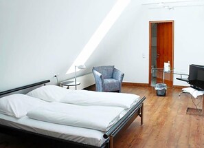 Ảnh chưa phân loại, 4 trong số 43 ảnh, nút
