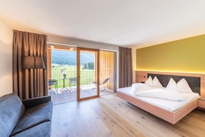 View from property - Hotel Tyrol (Valle di Casies)