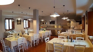 Lobby - Ostello Molino Di Basso (Torre Pallavicina)