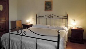 Room - Il Vecchio Mulino (Volterra)